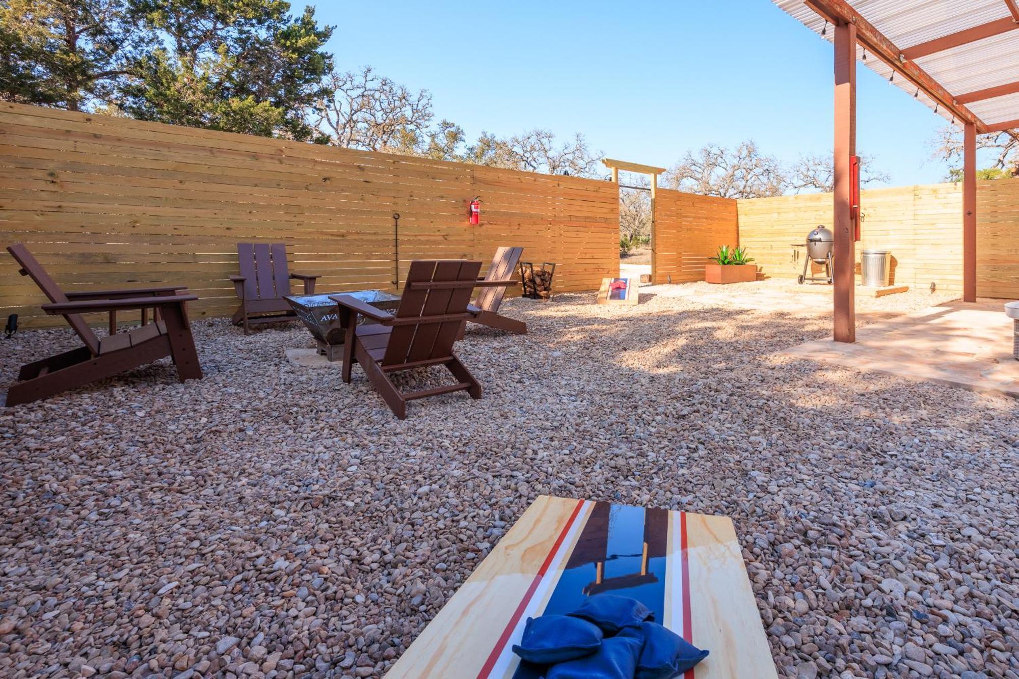 Romantic Luxury Retreat Hot Cold Pool & Sauna Wimberley Eksteriør bilde